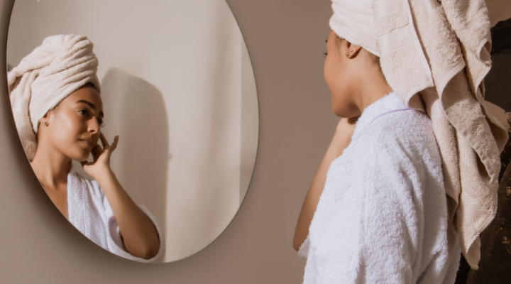 Cambio stagione, cambio pelle: beauty routine autunnale per viso e corpo Cambio stagione, cambio pelle: beauty routine autunnale per viso e corpo