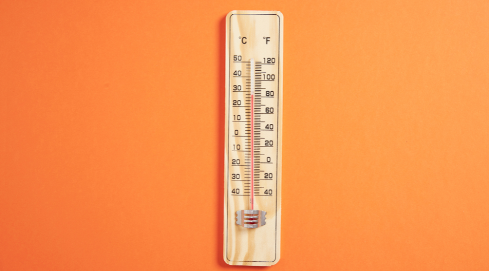 Come difendersi dalle ondate di calore: consigli pratici e prodotti utili Come difendersi dalle ondate di calore: consigli pratici e prodotti utili