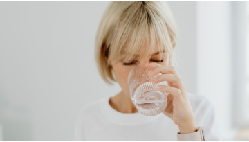 Idratazione: quanto bere davvero durante la giornata?